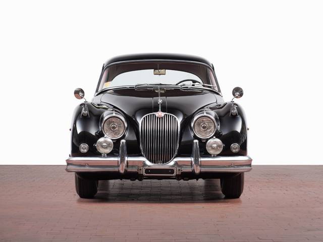 Jaguar XK 150 FHC