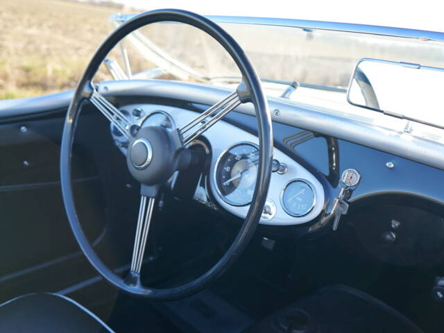 Austin-Healey 100/4 (BN2)