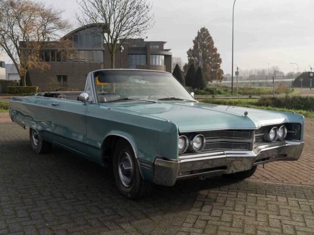 Bild 1/8 von Chrysler 300 (1967)