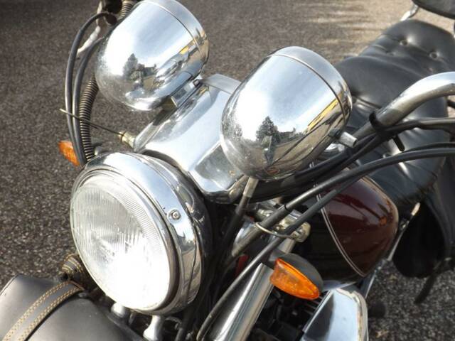 Yamaha XV 1100 Virago