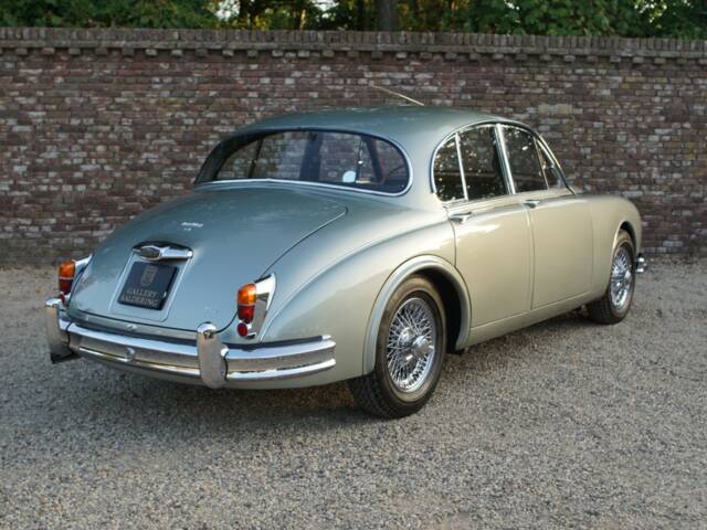 Jaguar Mk II 3.4