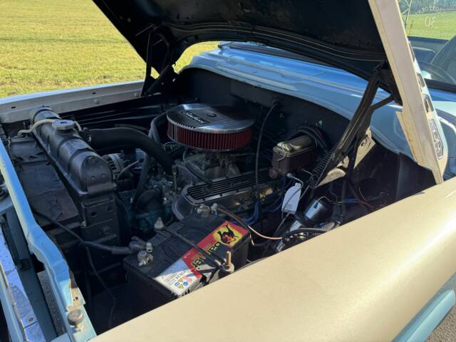 Dodge D 100