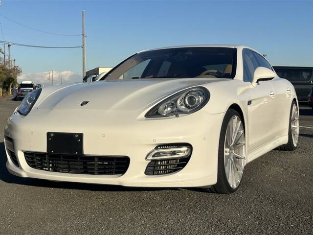 Imagen 1/40 de Porsche Panamera Turbo (2009)