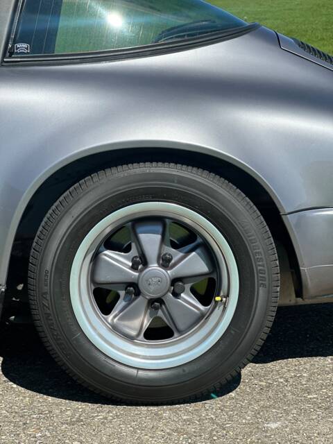 Porsche 911 Carrera 3.2 "#250.000 911"