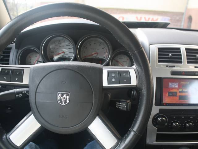 Dodge Charger SRT8