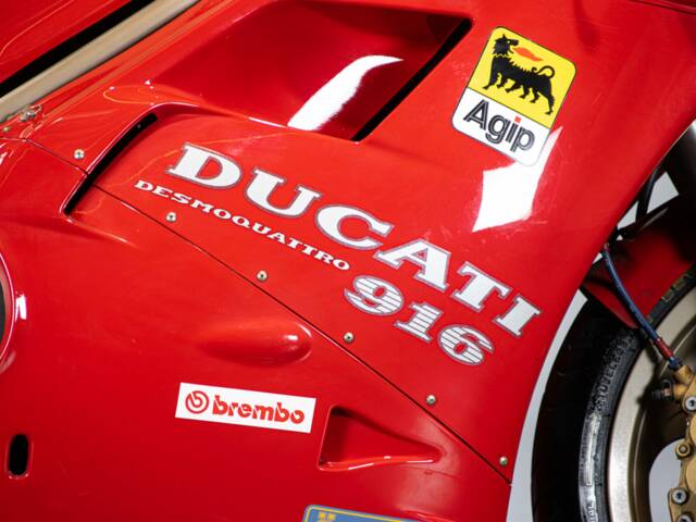 Ducati 916