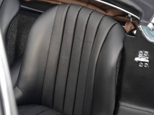 Mercedes-Benz 300 SL Roadster