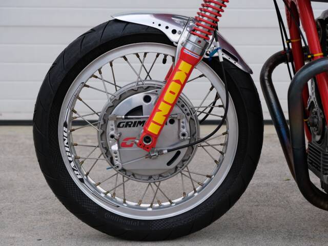 Moto Guzzi V7 850 GT