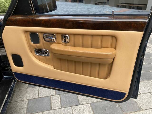 Bentley Brooklands R Mulliner