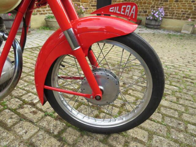 Gilera 150 Sport