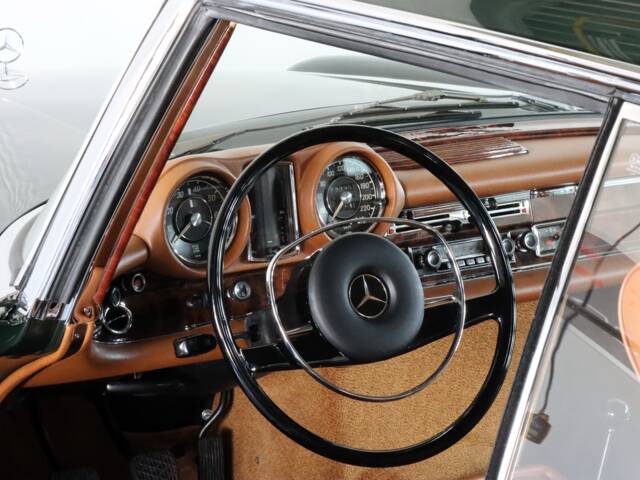 Mercedes-Benz 280 SE 3,5
