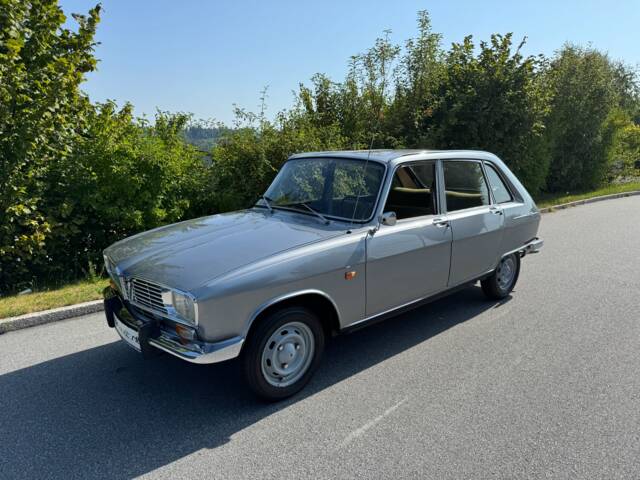 Renault R 16