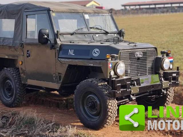 Bild 1/9 von Land Rover 88 Lightweight (1982)