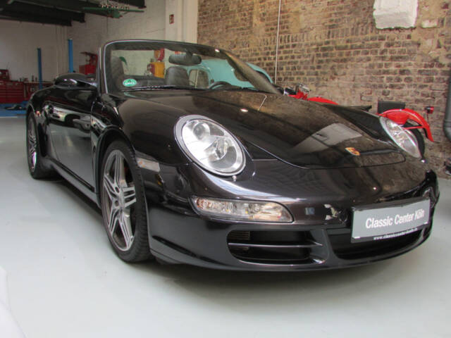 Image 1/15 of Porsche 911 Carrera S (2007)