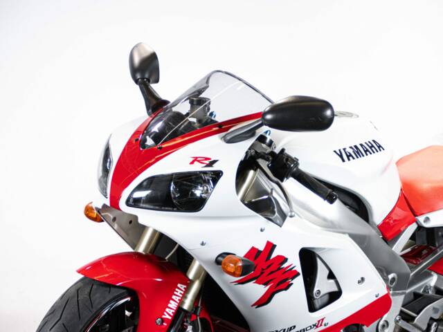 Yamaha YZF 1000 R1