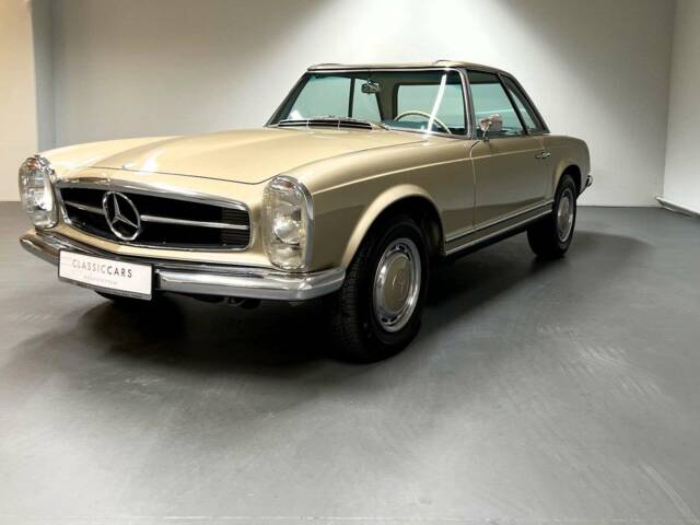 Afbeelding 1/15 van Mercedes-Benz 250 SL (1967)