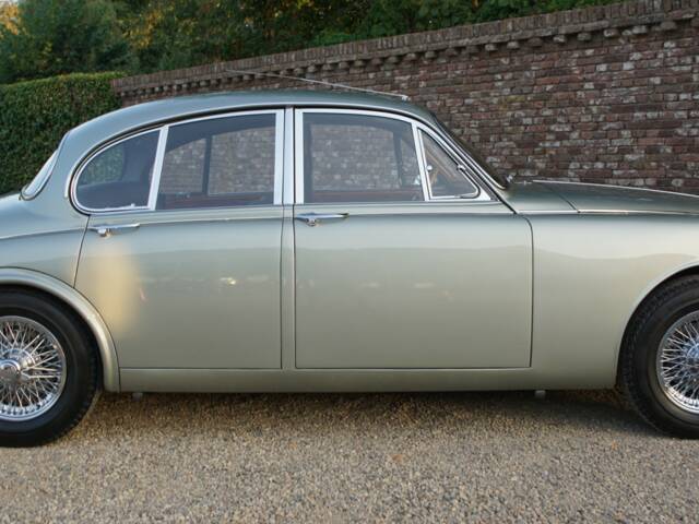 Jaguar Mk II 3.4