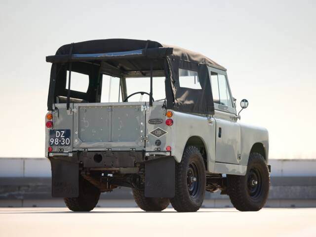 Land Rover 88