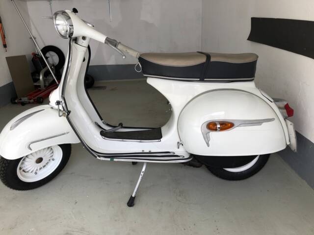 Piaggio Vespa 160 GS