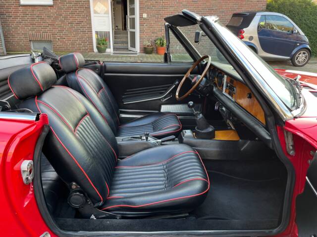 FIAT 124 Spider CS1