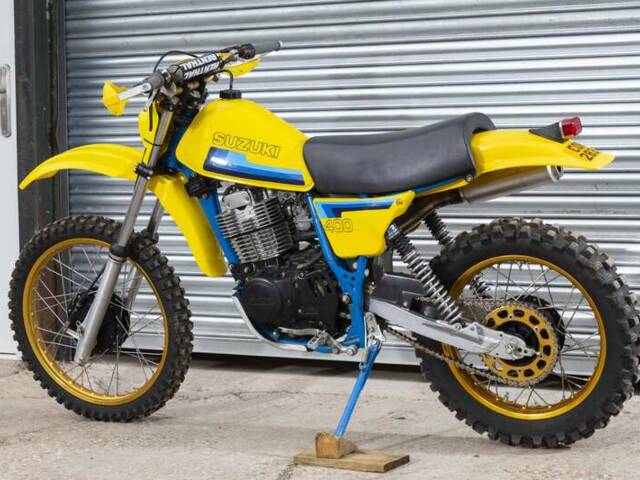 Suzuki DR 400S