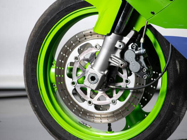 Kawasaki ZX-R 750