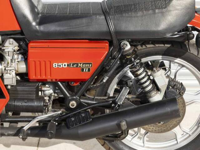 Moto Guzzi 850 LeMans II