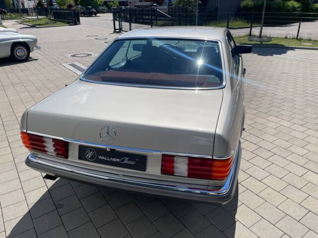 Mercedes-Benz 500 SEC