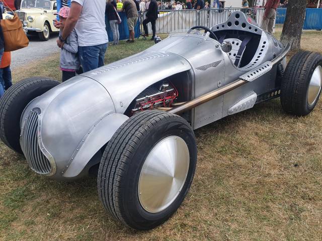 Bild 1/8 von Chevrolet Special (1950)