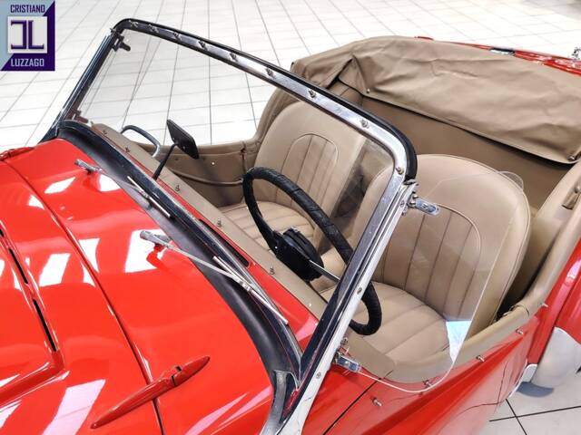 Triumph TR 2