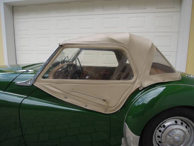 Triumph TR 2
