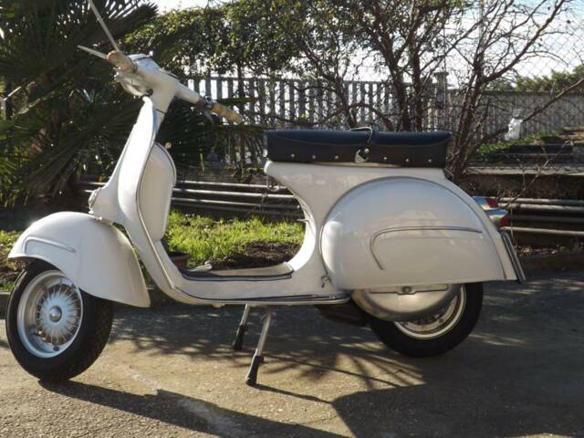 Piaggio Vespa 160 GS