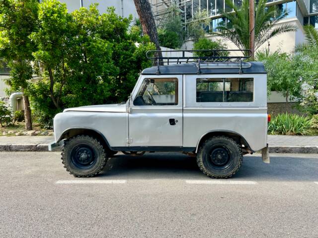 Bild 1/5 von Land Rover 88 (1982)
