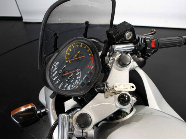 Suzuki GSX 750S Katana