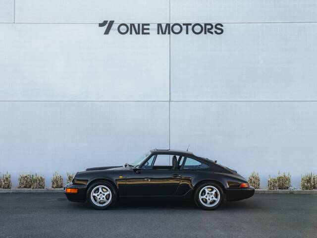 Porsche 911 Carrera 4