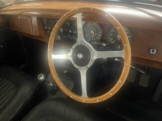 Jaguar Mk II 3.4