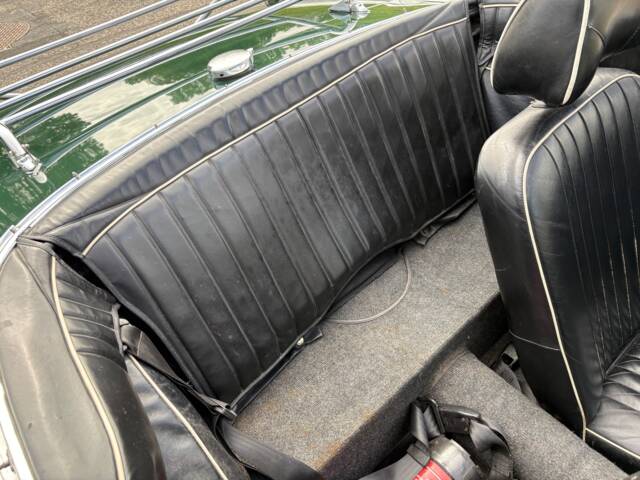 Triumph TR 4