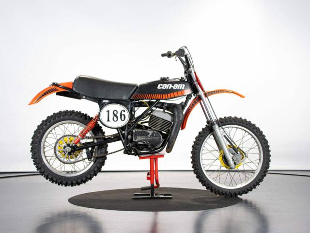 Can-Am 250 MX-3 "Black Widow"