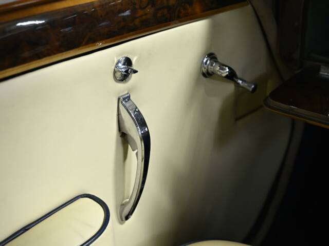 Jaguar Mk VIII