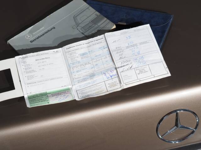 Mercedes-Benz 300 E 4-Matic