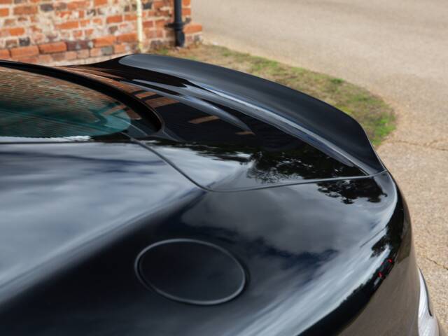 Aston Martin DB 9