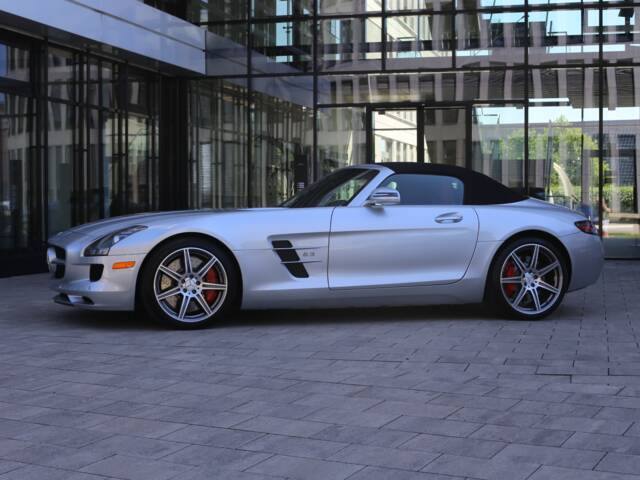 Mercedes-Benz SLS AMG Roadster