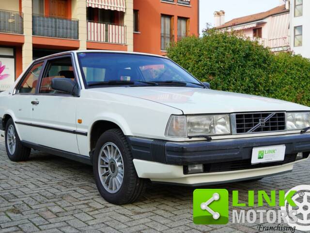Immagine 1/10 di Volvo 780 Bertone (1987)