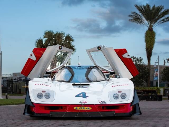 Lola T711