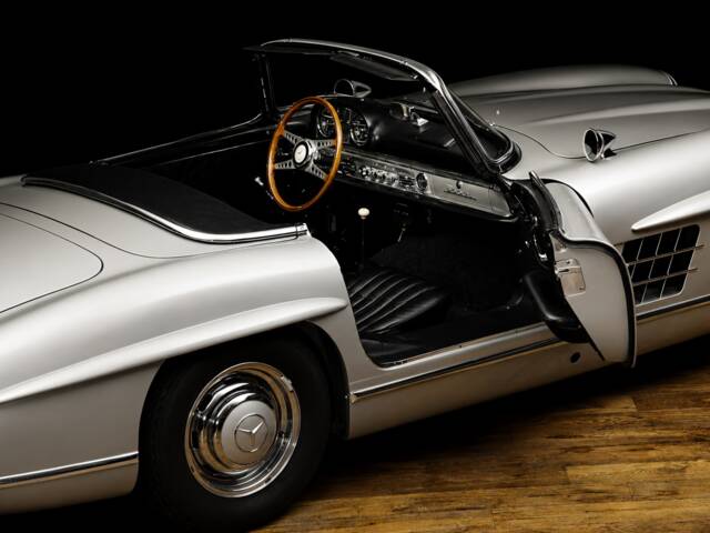 Mercedes-Benz 300 SL Roadster