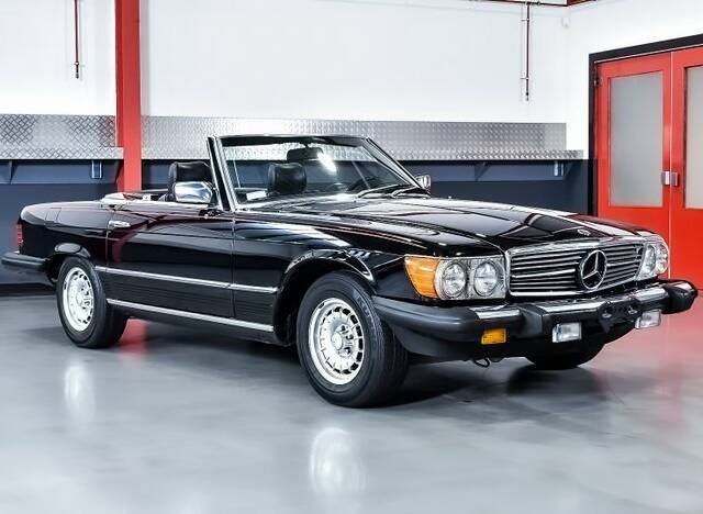 Immagine 1/7 di Mercedes-Benz 380 SL (1985)