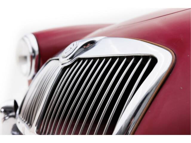 MG MGA 1500