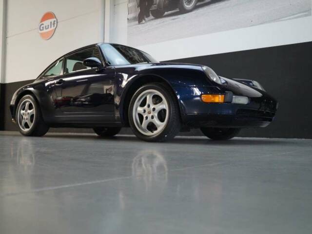 Porsche 911 Carrera