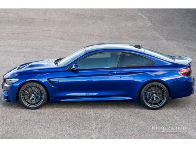 BMW M4 CS