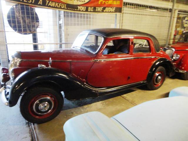 Image 1/9 of Riley 2.5 Litre RMB (1950)